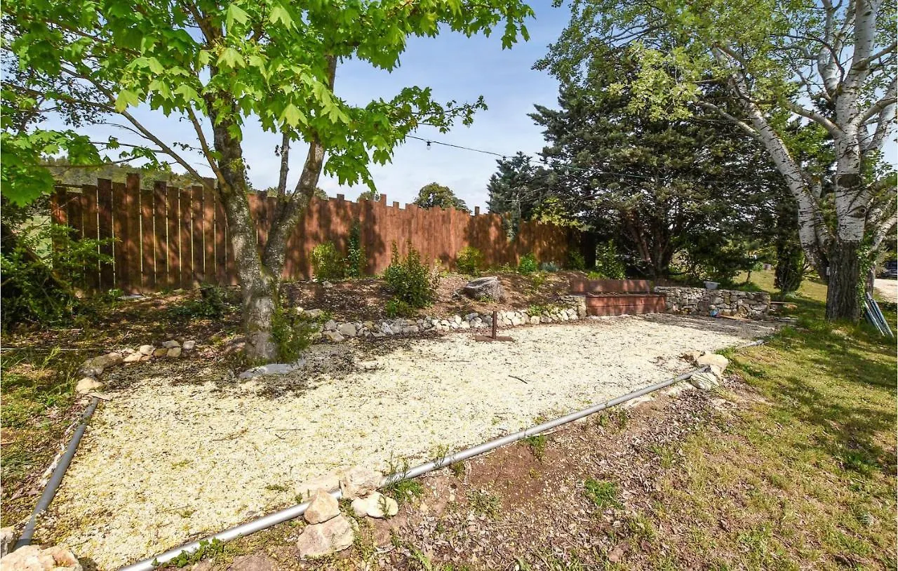 بيت للعطل Awesome Home In Roussas With Kitchen